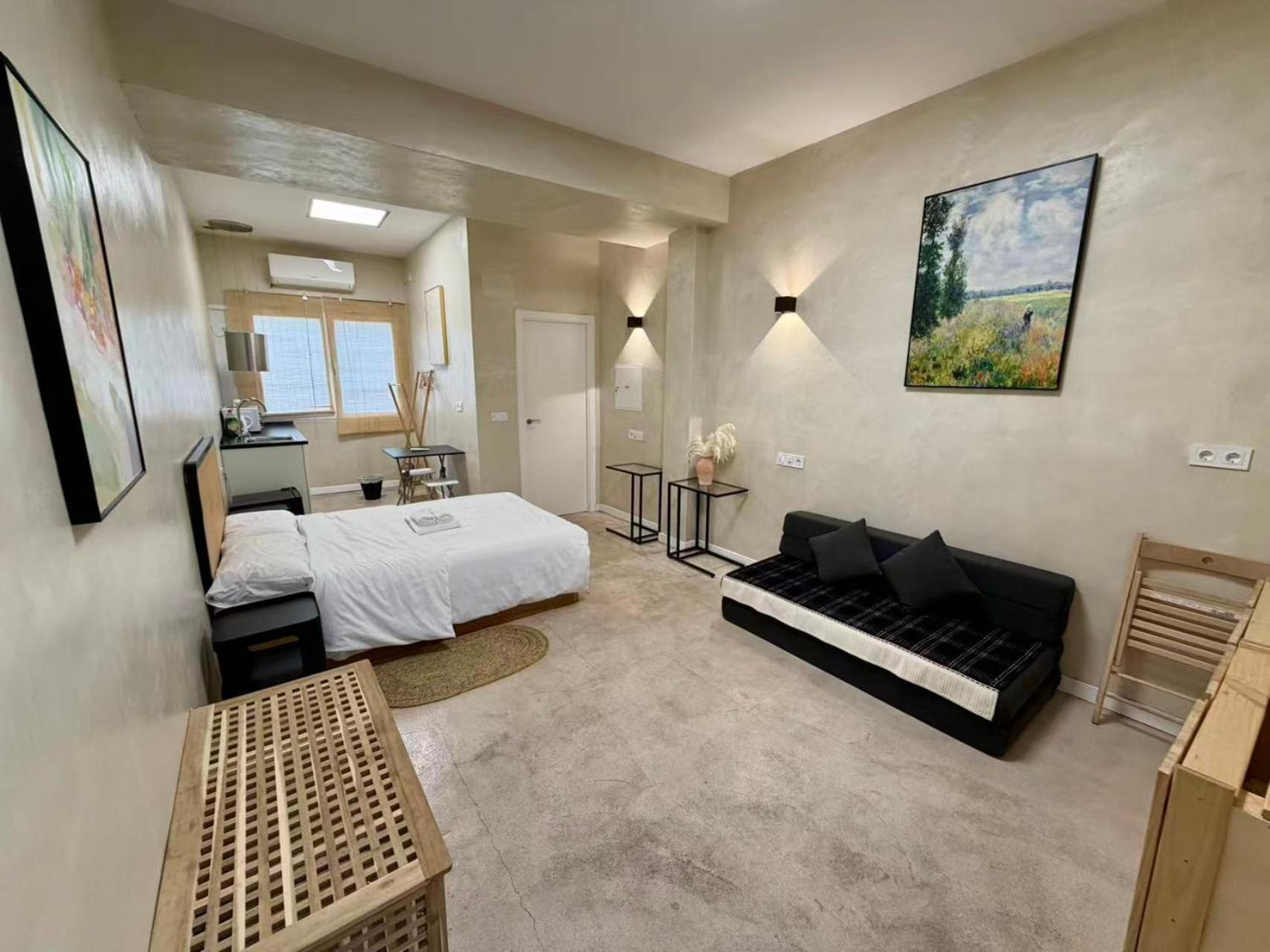 Suite N25, Madrid